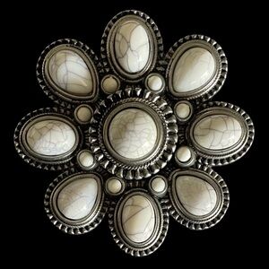 Premier Designs Retired Flower Brooch Boho Style White and Silver New Old Stock